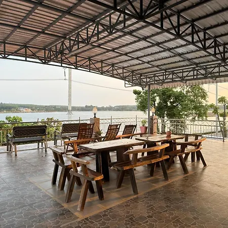Lake Home Trat Exterior photo