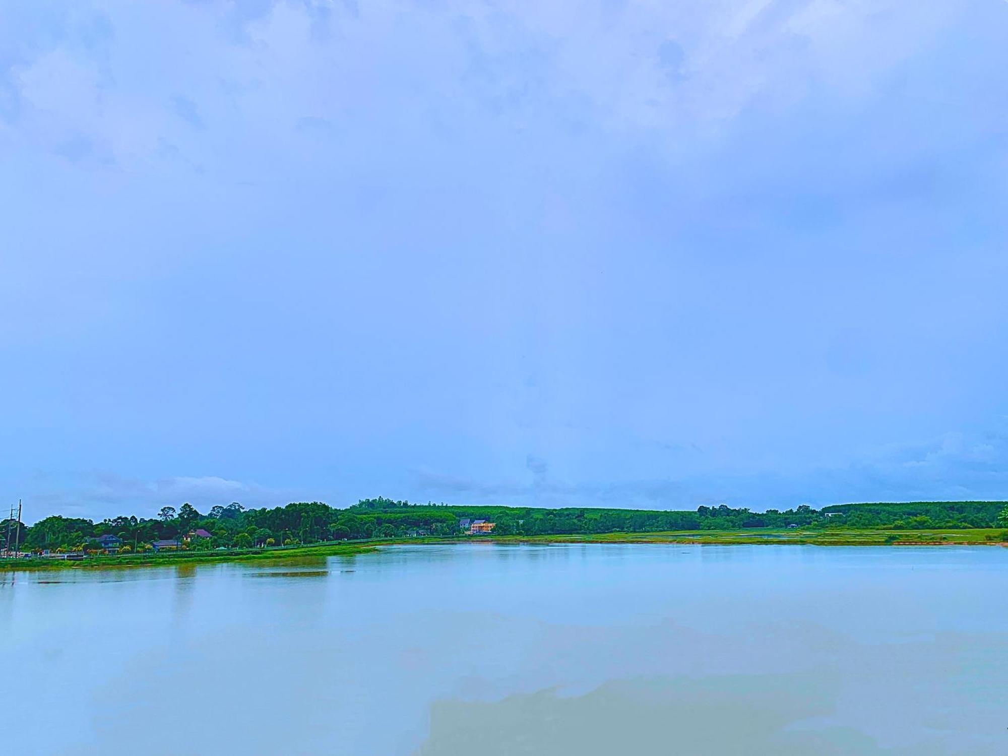 Homestay Lake Home Trat *